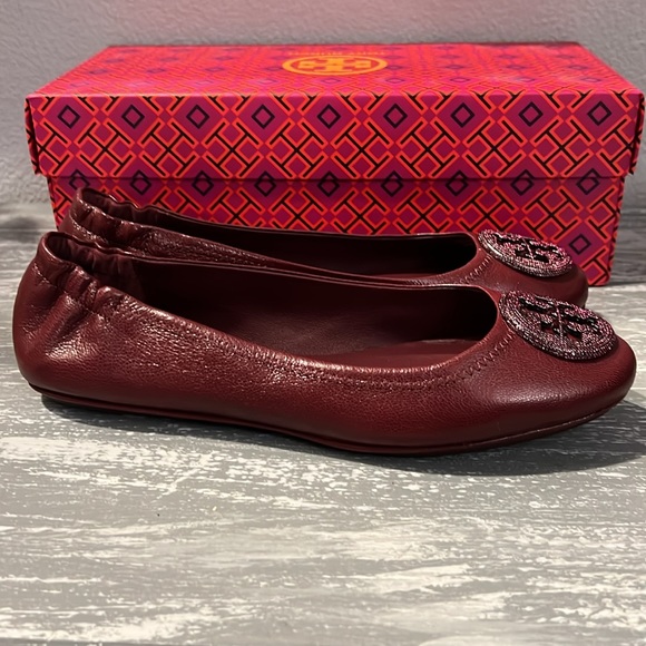 Tory Burch sandals 8 - Picture 2 of 6